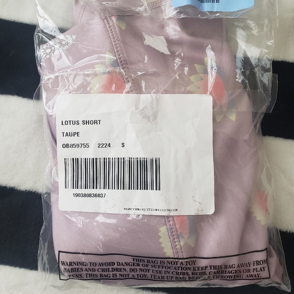 🌺⭐FREE PEOPLE LOTUS SHORTS NEW SIZE XS & S⭐🌺 - Picture 8 of 8